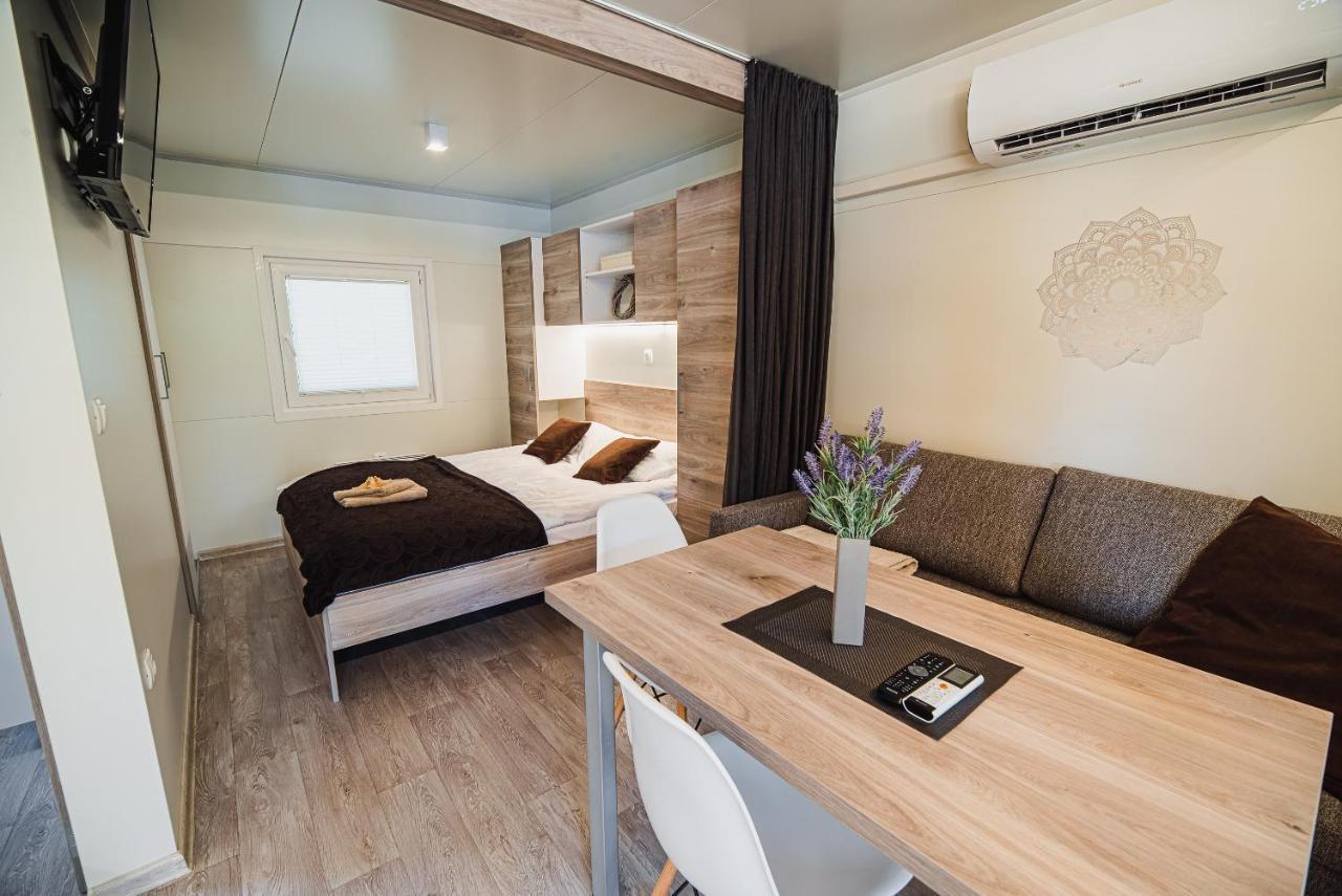 Premium Mobile Tree House With Thermal Riviera Tickets Catez ob Savi Exterior photo